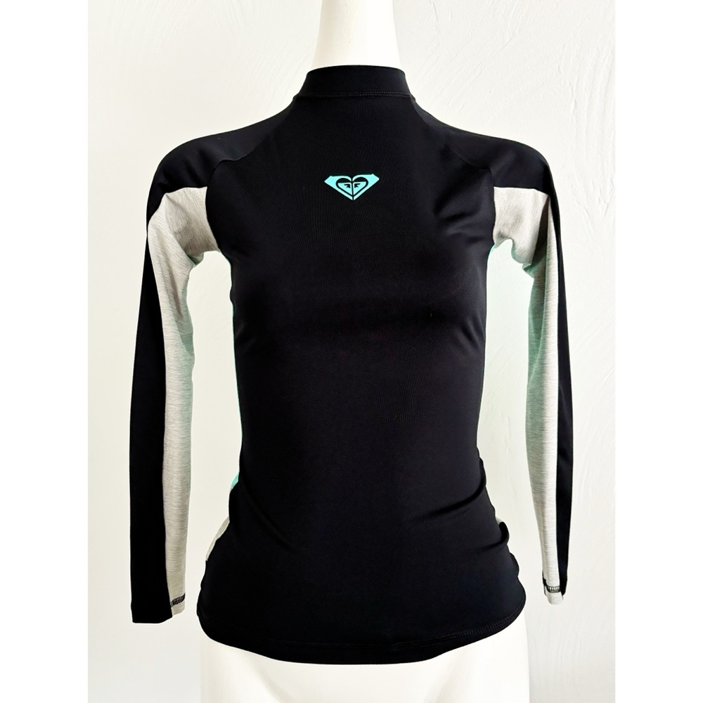 Moving sale! NWOT Roxy Women’s Long Sleeve Rashguard Black Mint & Gray Small